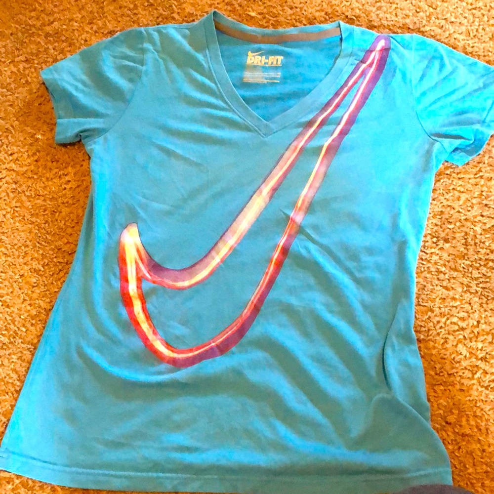 Nike T shirt